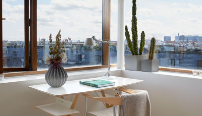 Skrivebord i penthouse hotellejlighed på 105 M2 i København